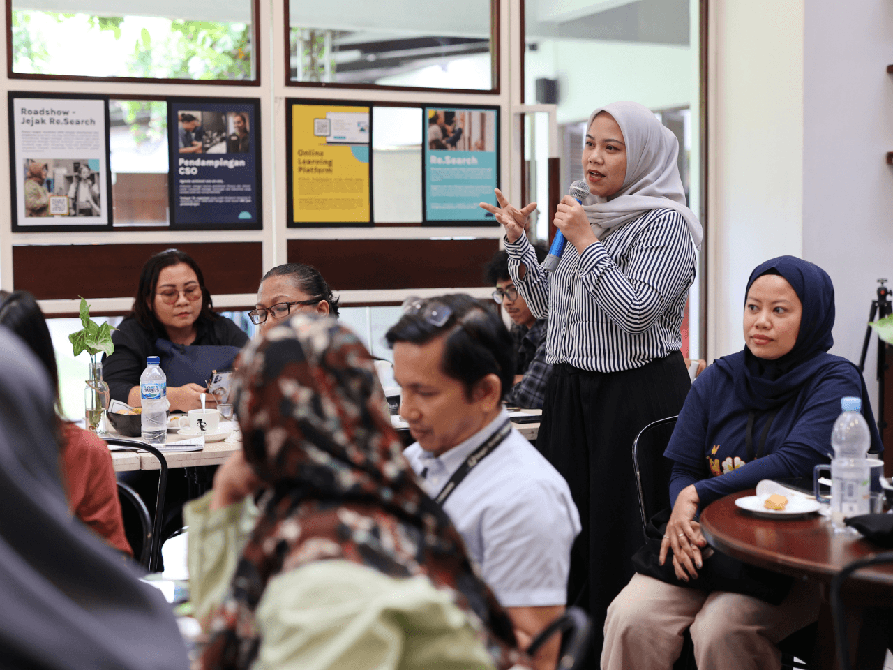 Cover Page Pelatihan Re.Search 2